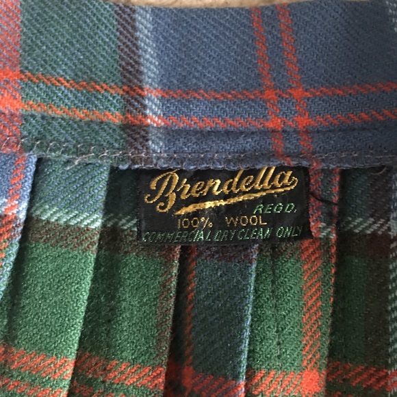 Vintage 100% wool made in Ireland plaid wrap skirt - Picture 3 of 8